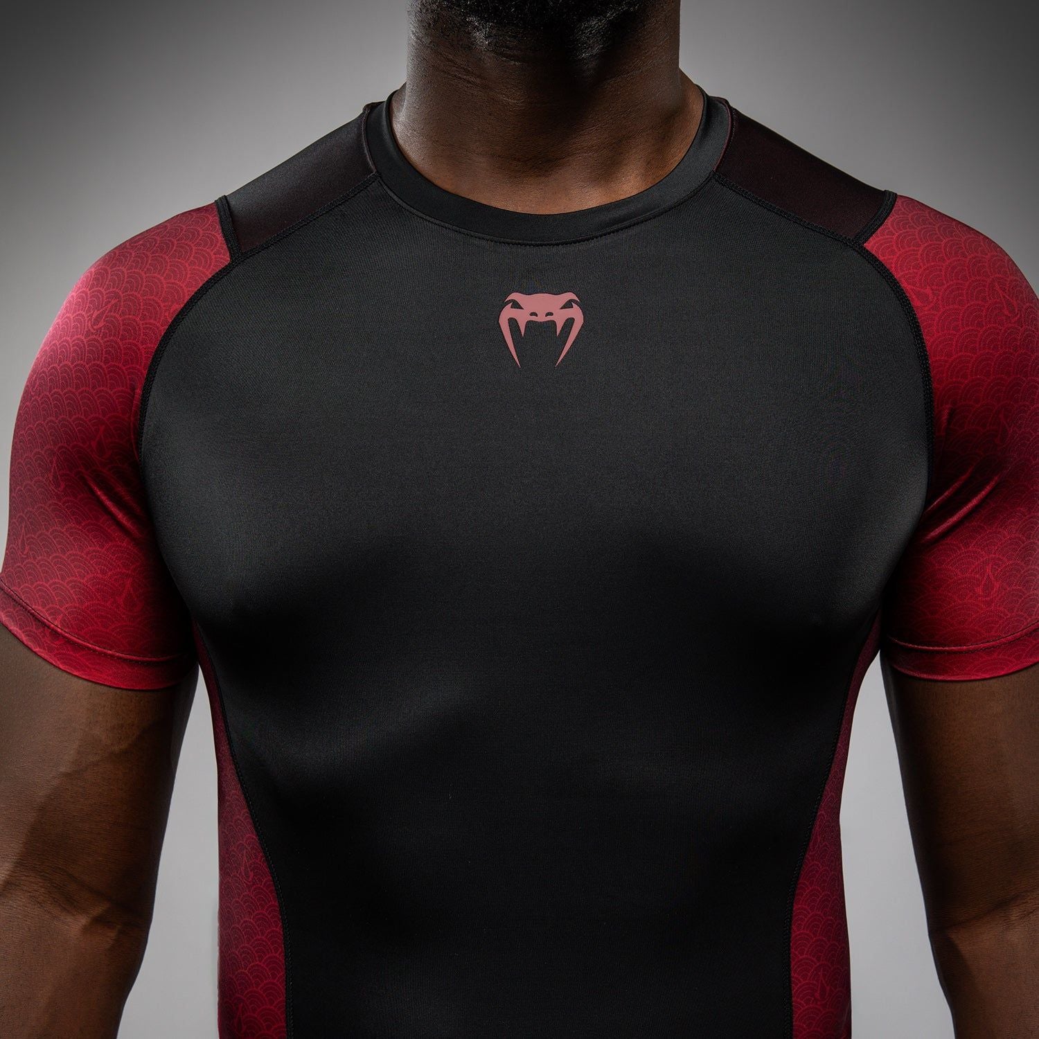 Venum x Assassin’s Creed Shadows Men’s Short Sleeve Rashguard